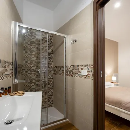 Bengasi Loft 아파트호텔 바리