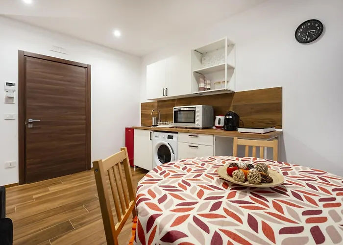 Bengasi Loft 아파트호텔 바리