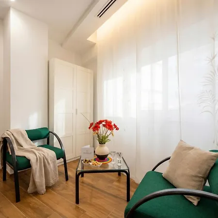 Bengasi Loft Apartmanhotel Bari